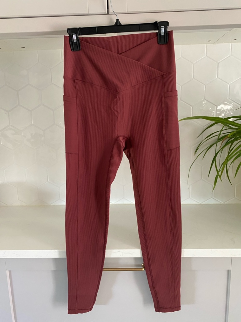 MLM Ribbed Crossover Leggings in Burgundy with side pockets